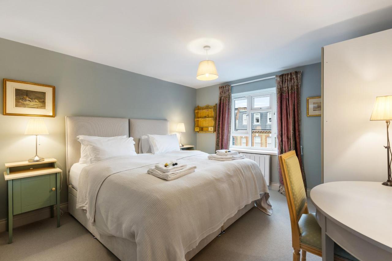 Апартаменты Bright & Cosy Gem ~ Battersea Park View ~ King Bed Лондон Экстерьер фото