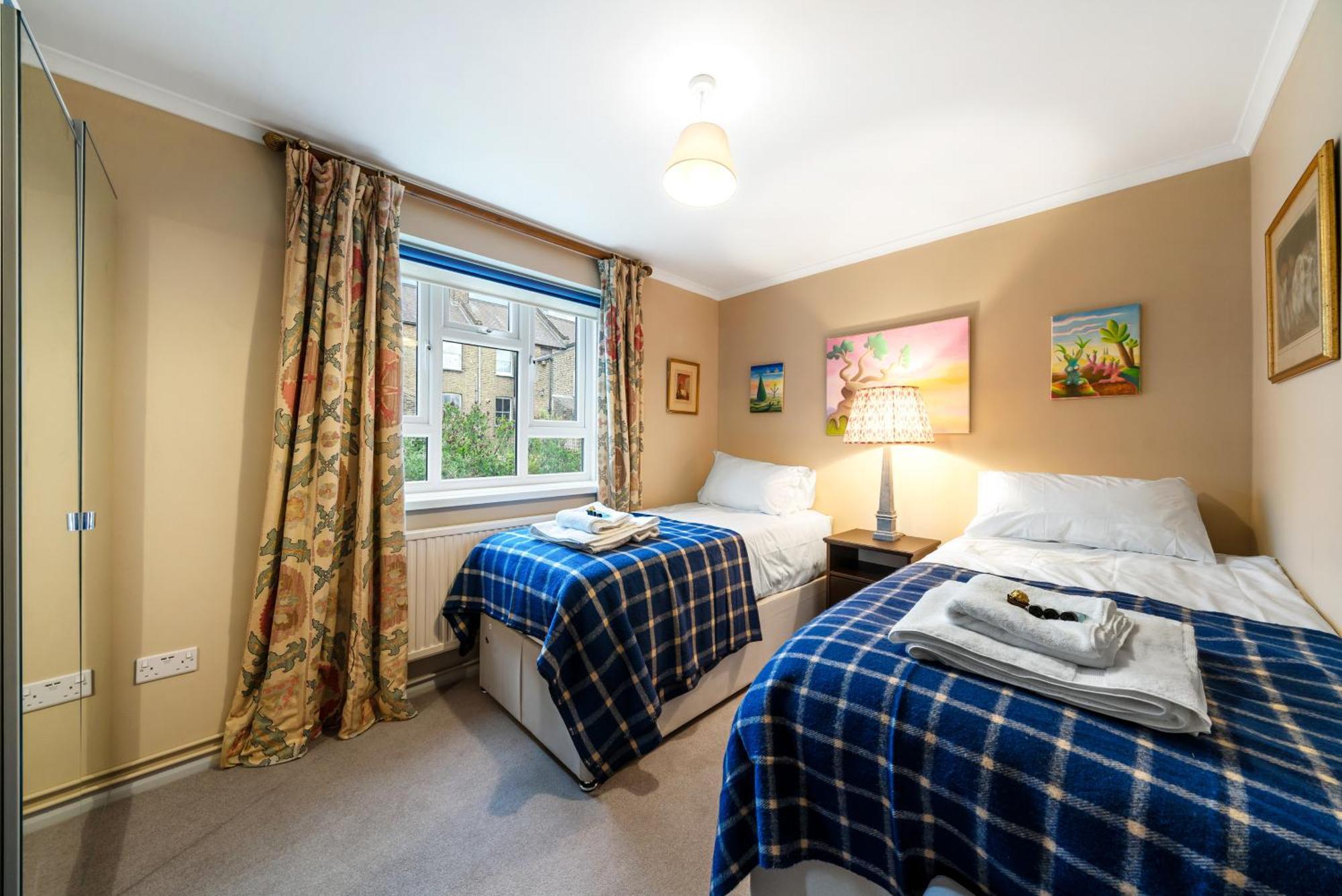 Апартаменты Bright & Cosy Gem ~ Battersea Park View ~ King Bed Лондон Экстерьер фото