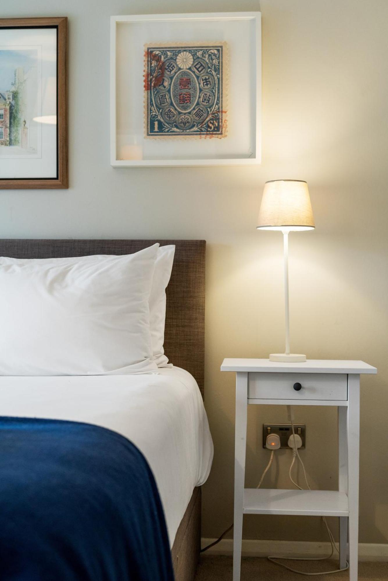 Апартаменты Bright & Cosy Gem ~ Battersea Park View ~ King Bed Лондон Экстерьер фото